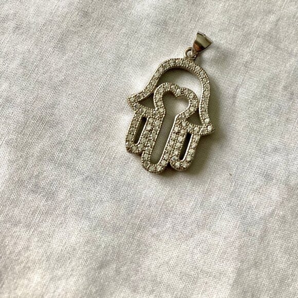 NEW Sterling Silver, Crystal encrusted Hamza, Hand of Fatima, Good Luck Pendant - Picture 2 of 4